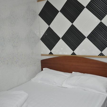 Jinhai Hotel Гонконг Номер фото