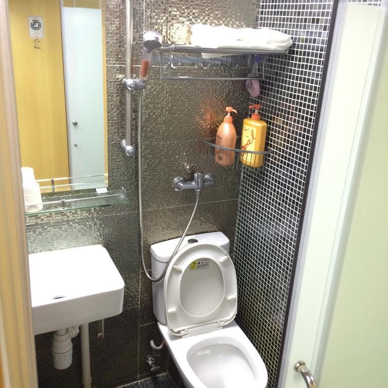 Jinhai Hotel Гонконг Номер фото